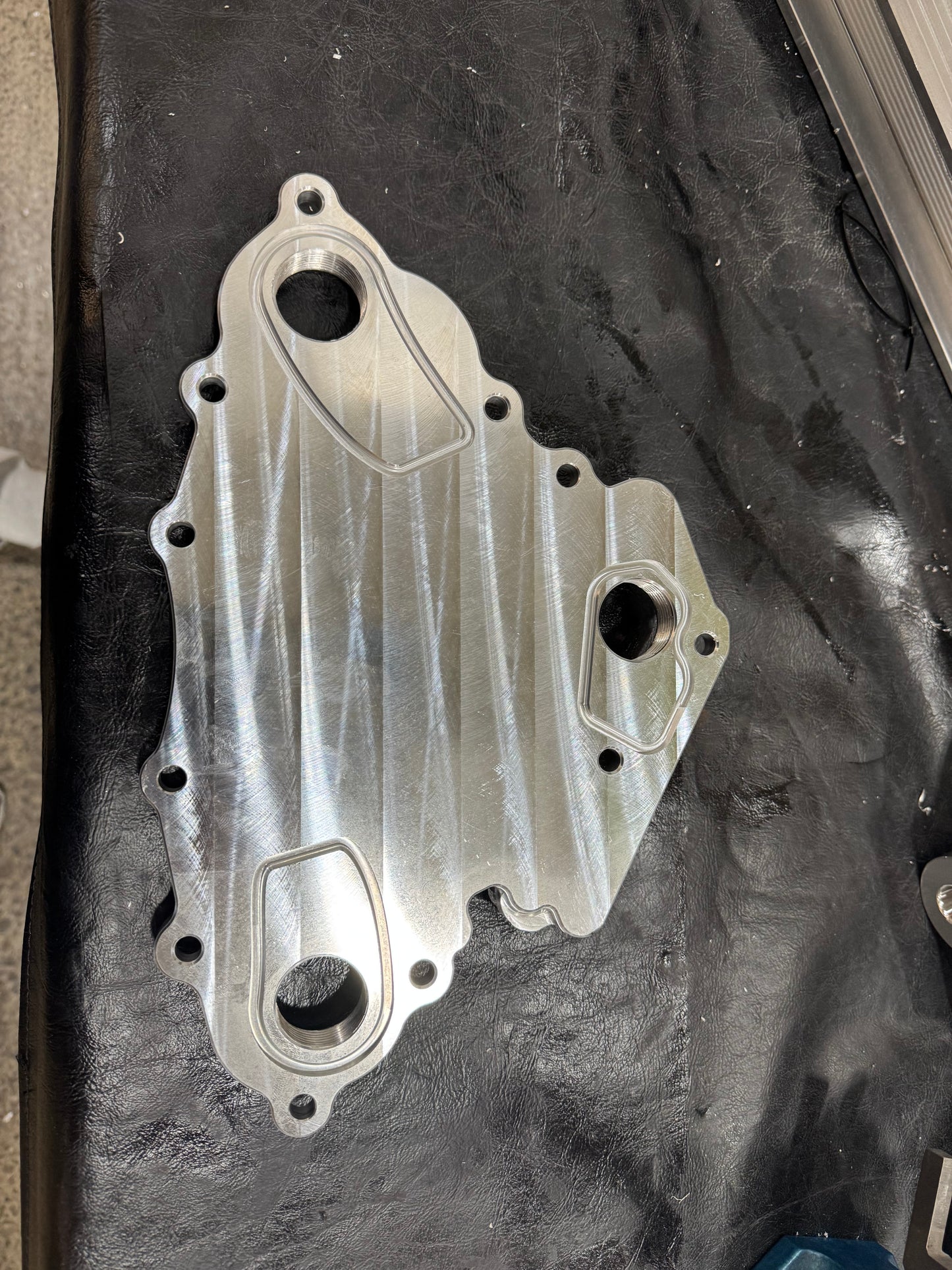 HEMI Water Pump Block Off Plate rear view – ACE INC billet remote water pump plate mounting surface